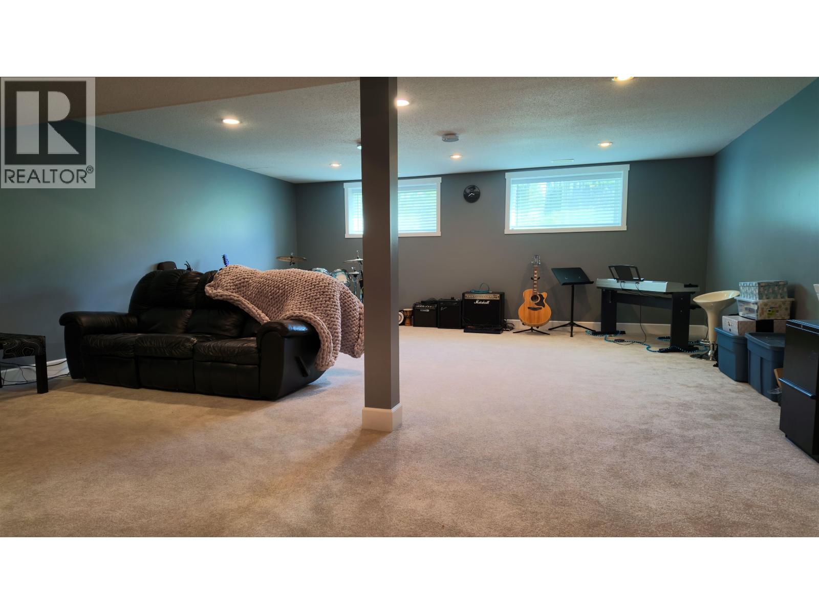 Listing image 27