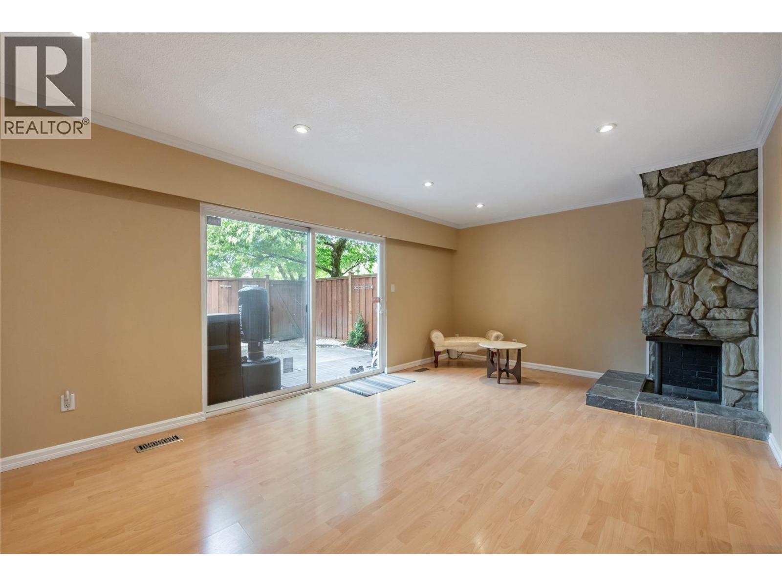 517 9651 Glendower Drive, Richmond, British Columbia  V7A 2Y6 - Photo 2 - R3131910