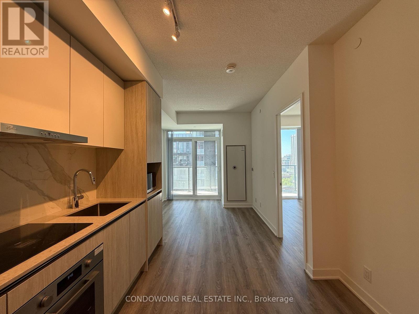 1908 - 180 FRONT STREET E, Toronto, Ontario