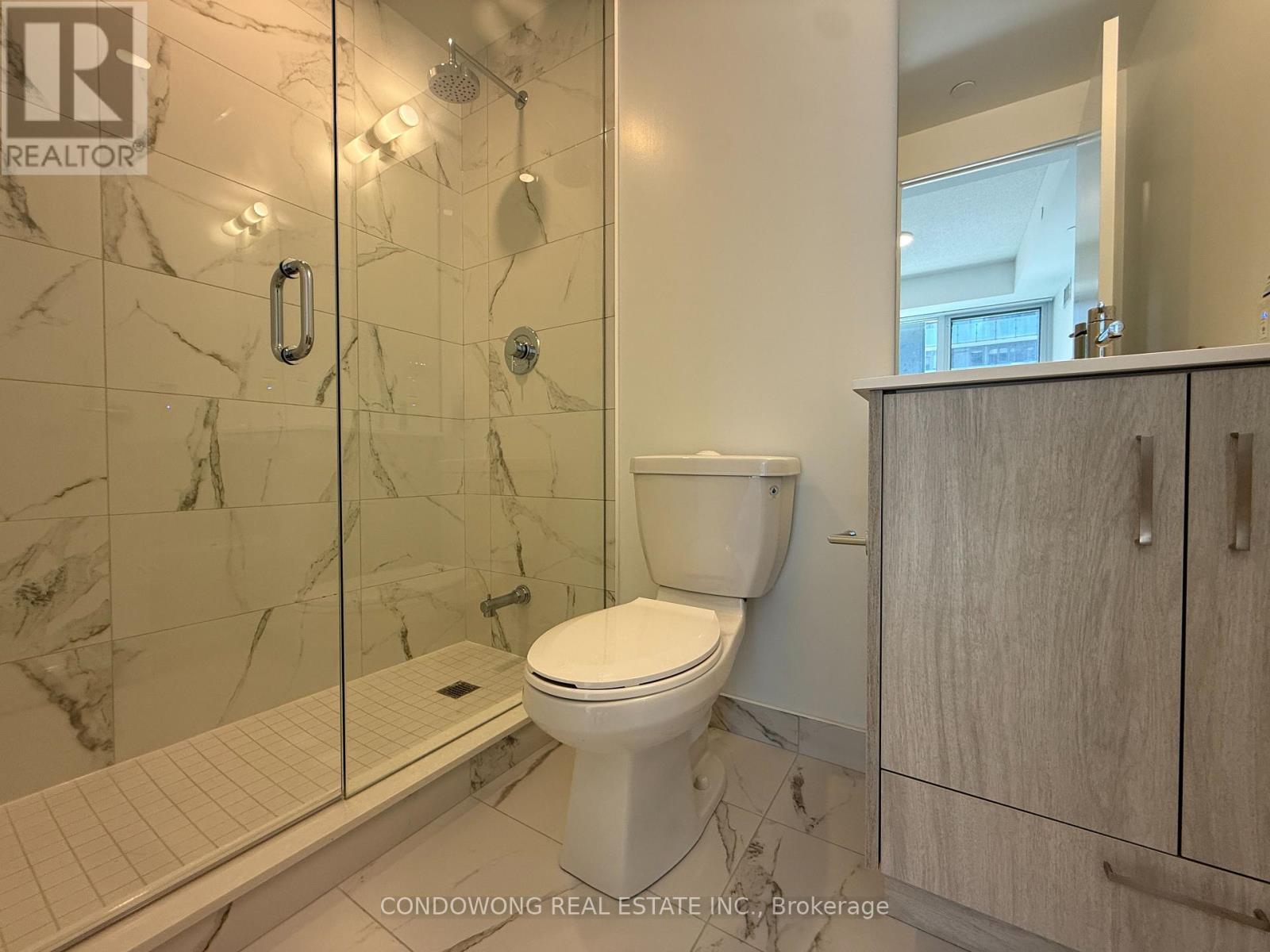 1908 - 180 Front Street E, Toronto, Ontario  M5A 0A9 - Photo 6 - C13237640