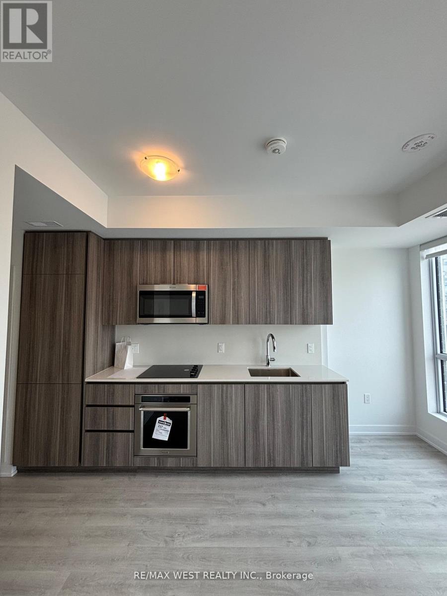 303 - 15 Richardson Street, Toronto, Ontario  M5A 1B4 - Photo 2 - C13237660