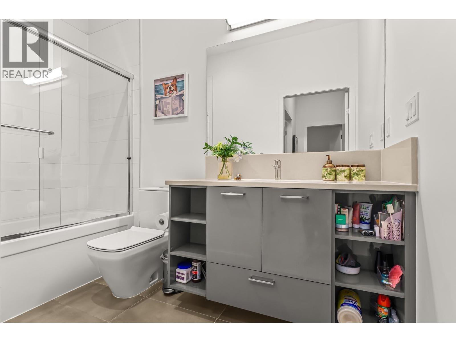 114 3581 Ross Drive, Vancouver, British Columbia  V6S 0K5 - Photo 14 - R3131767