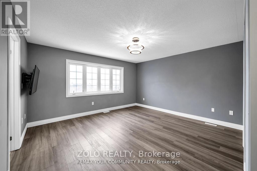 Main & 2nd Floor - 17 Adanac Drive, Whitby, Ontario  L1N 0J4 - Photo 14 - E13232556