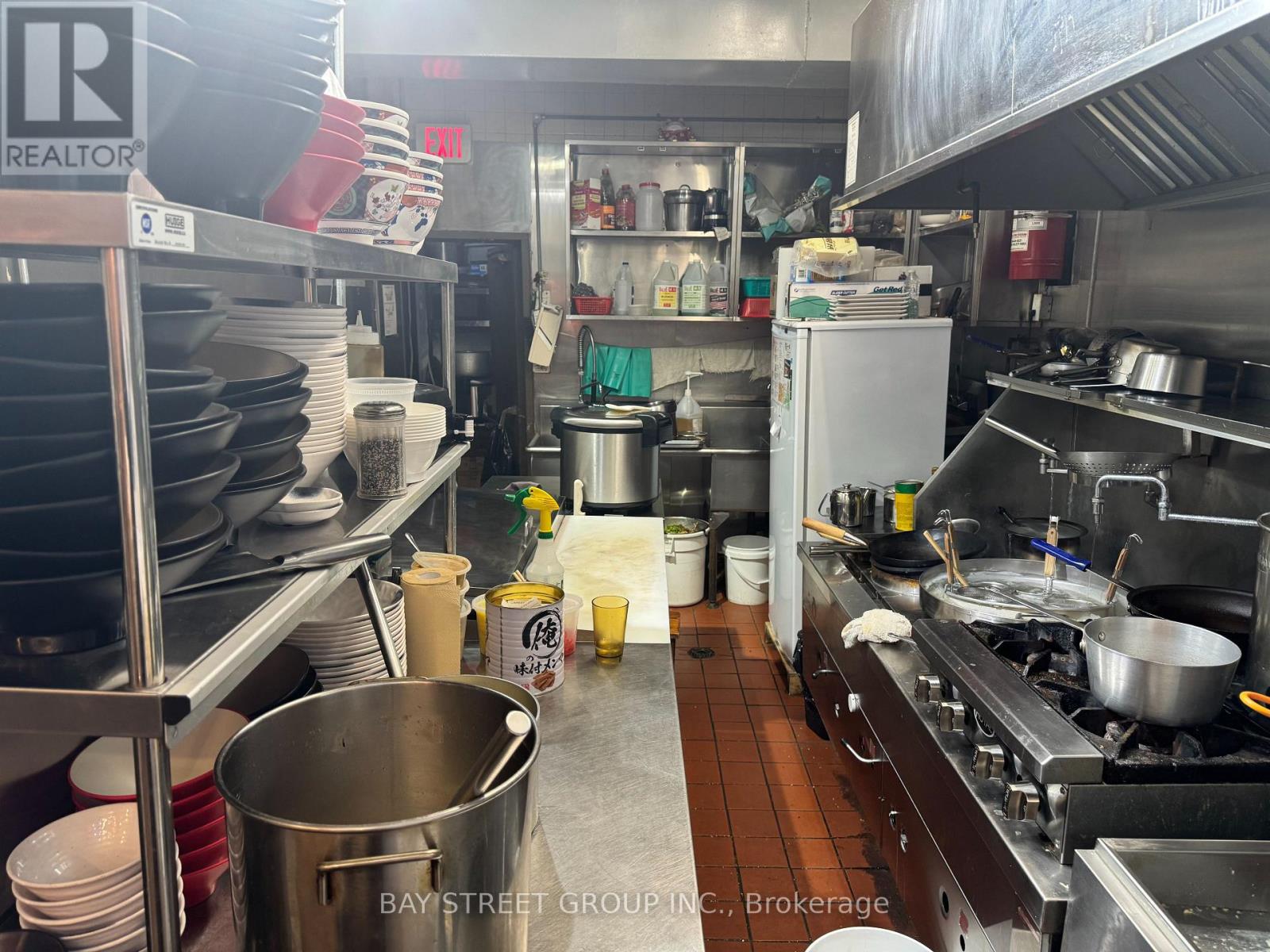 1024 Gerrard Street E, Toronto, Ontario  M4M 1Z5 - Photo 10 - E13237638