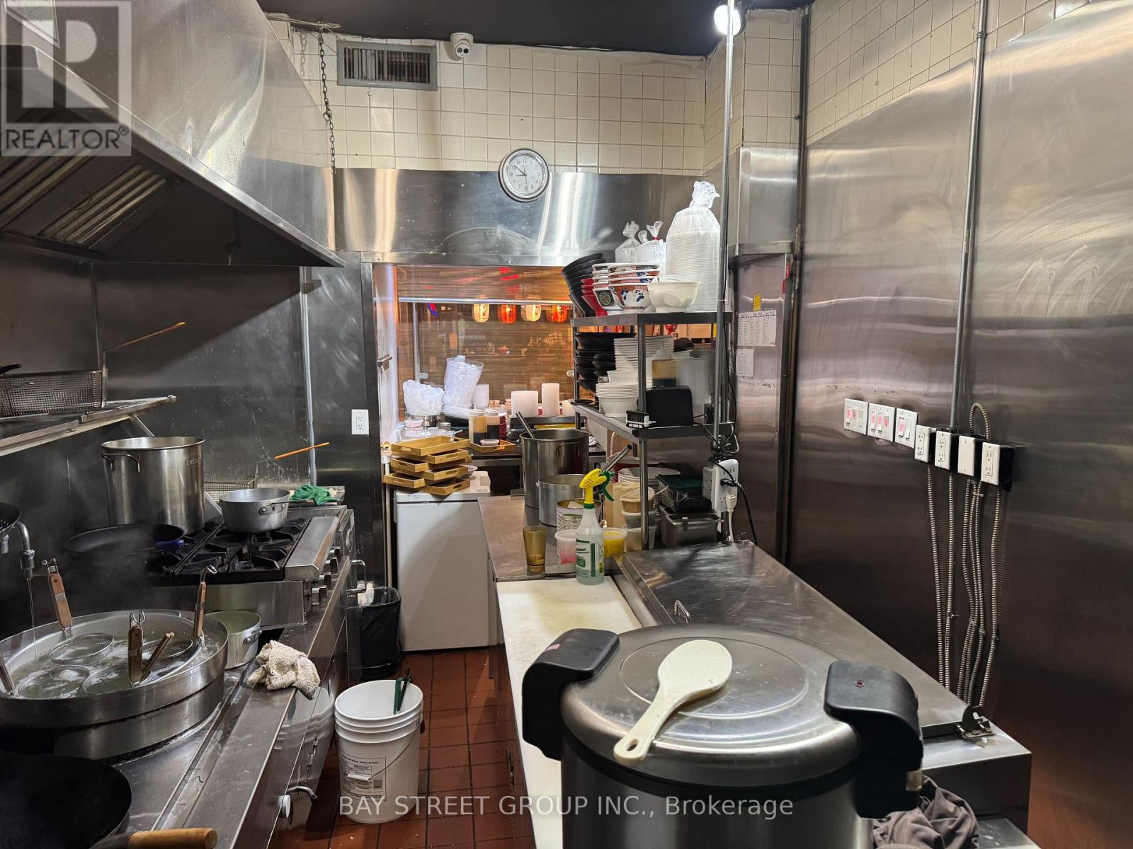 1024 Gerrard Street E, Toronto, Ontario  M4M 1Z5 - Photo 7 - E13237638
