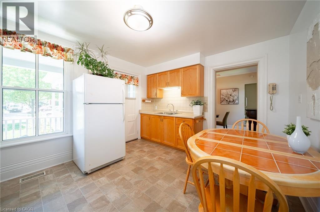 473 Nelson Avenue, Burlington, Ontario  L7S 1N4 - Photo 7 - 40835836