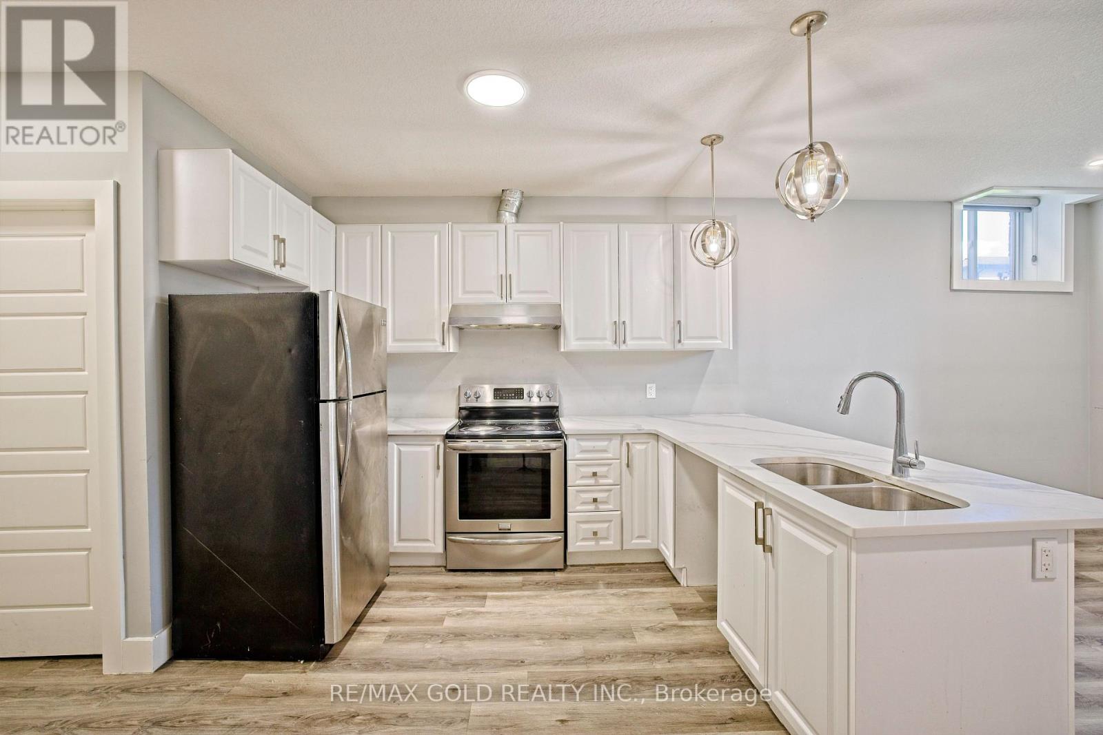 2606 Bateman Trail, London South, Ontario  N6L 0B1 - Photo 39 - X13237636