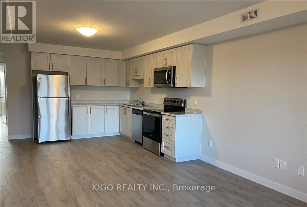 B12 - 160 Rochefort Street, Kitchener, Ontario  N2R 0C1 - Photo 4 - X13237672