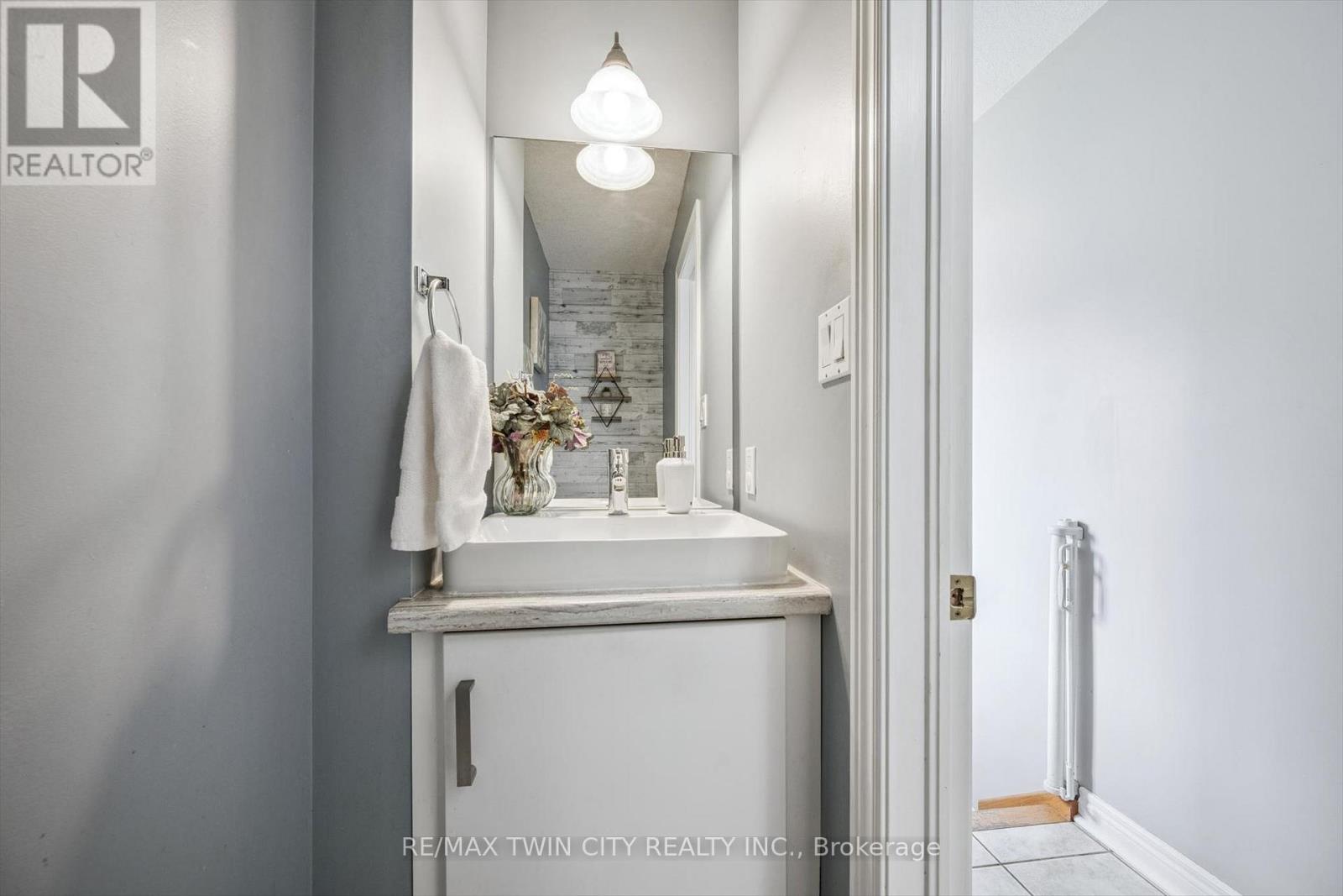15 Zinkann Crescent, Wellesley, Ontario  N0B 2T0 - Photo 16 - X13237692