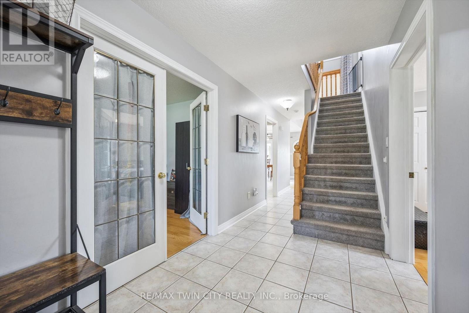15 Zinkann Crescent, Wellesley, Ontario  N0B 2T0 - Photo 6 - X13237692