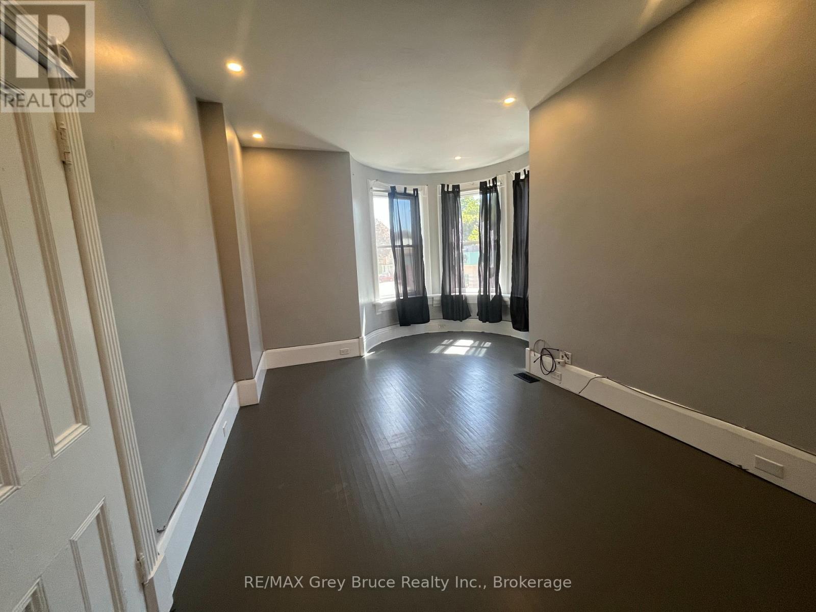 2 - 106 1st Avenue S, Arran-Elderslie, Ontario  N0G 1L0 - Photo 17 - X12929892