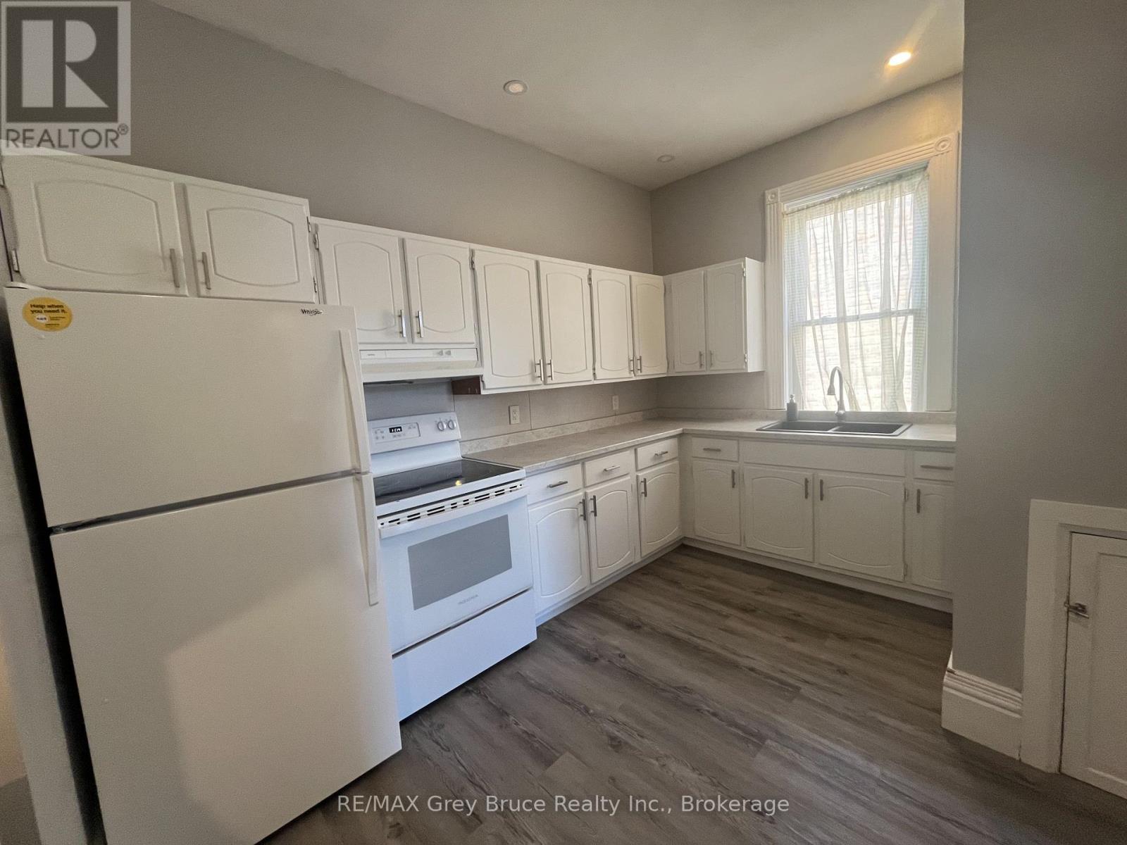 2 - 106 1st Avenue S, Arran-Elderslie, Ontario  N0G 1L0 - Photo 13 - X12929892