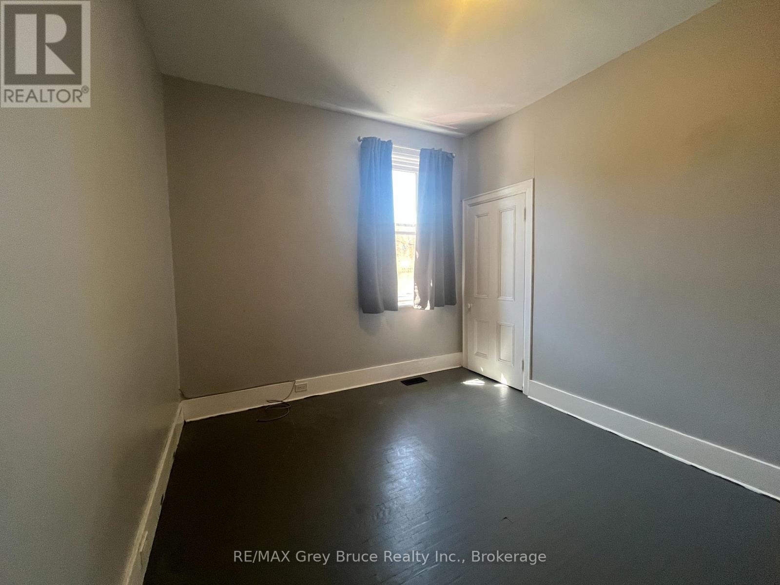 2 - 106 1st Avenue S, Arran-Elderslie, Ontario  N0G 1L0 - Photo 15 - X12929892
