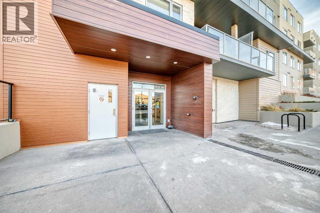 108, 71 Shawnee Common Sw, Calgary, Alberta  T2Y 0R2 - Photo 37 - A2317711