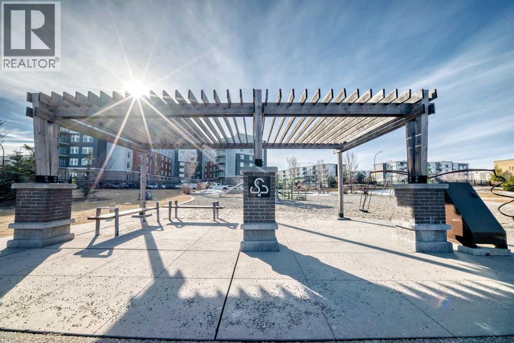108, 71 Shawnee Common Sw, Calgary, Alberta  T2Y 0R2 - Photo 48 - A2317711