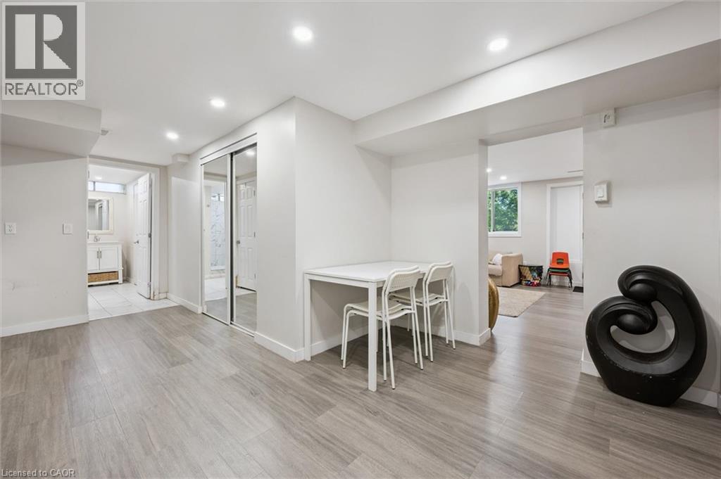 134 Westmount Road E, Kitchener, Ontario  N2M 4Y5 - Photo 27 - 40834613