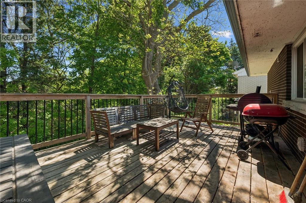 134 Westmount Road E, Kitchener, Ontario  N2M 4Y5 - Photo 30 - 40834613
