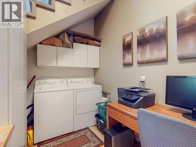 5687 Gillies Bay Rd Road, Texada Island, British Columbia   - Photo 24 - 19919