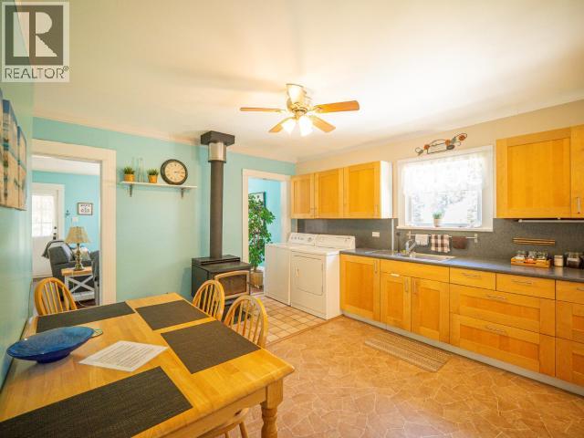 5687 Gillies Bay Rd Road, Texada Island, British Columbia   - Photo 44 - 19919