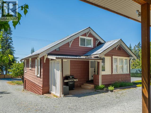 5687 Gillies Bay Rd Road, Texada Island, British Columbia   - Photo 43 - 19919