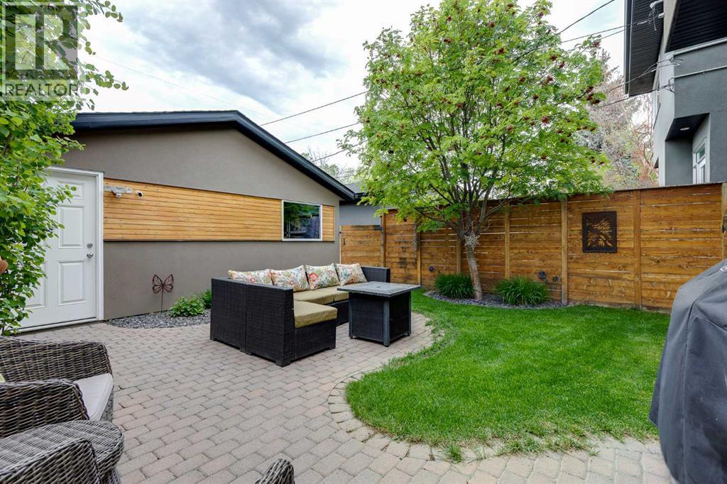 2729 Cochrane Road Nw, Calgary, Alberta  T2M 4J1 - Photo 38 - A2291583