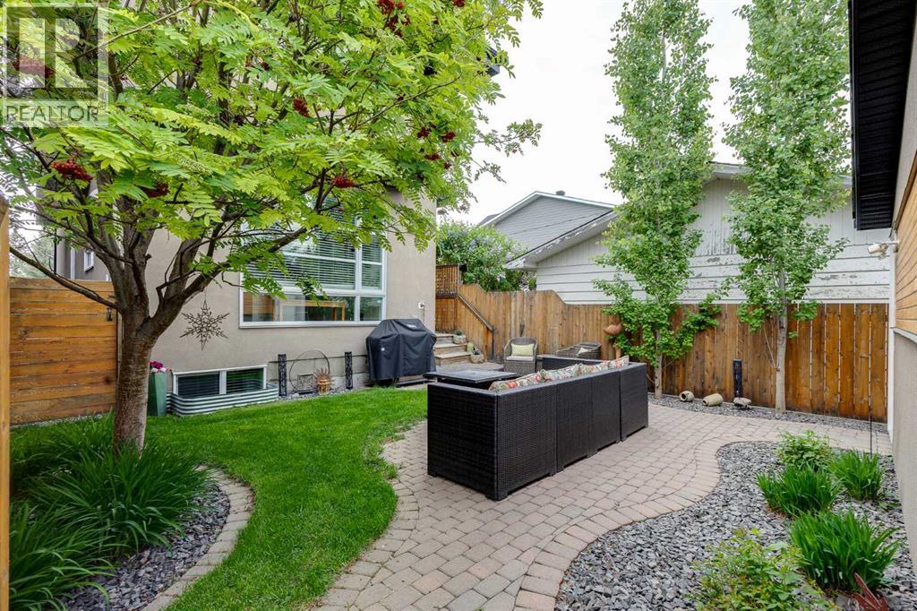 2729 Cochrane Road Nw, Calgary, Alberta  T2M 4J1 - Photo 40 - A2291583