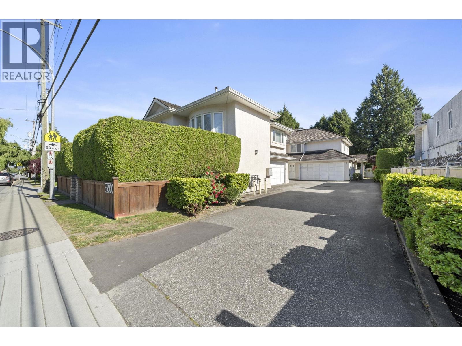 2 8500 Cook Road, Richmond, British Columbia  V6Y 1V7 - Photo 2 - R3131964