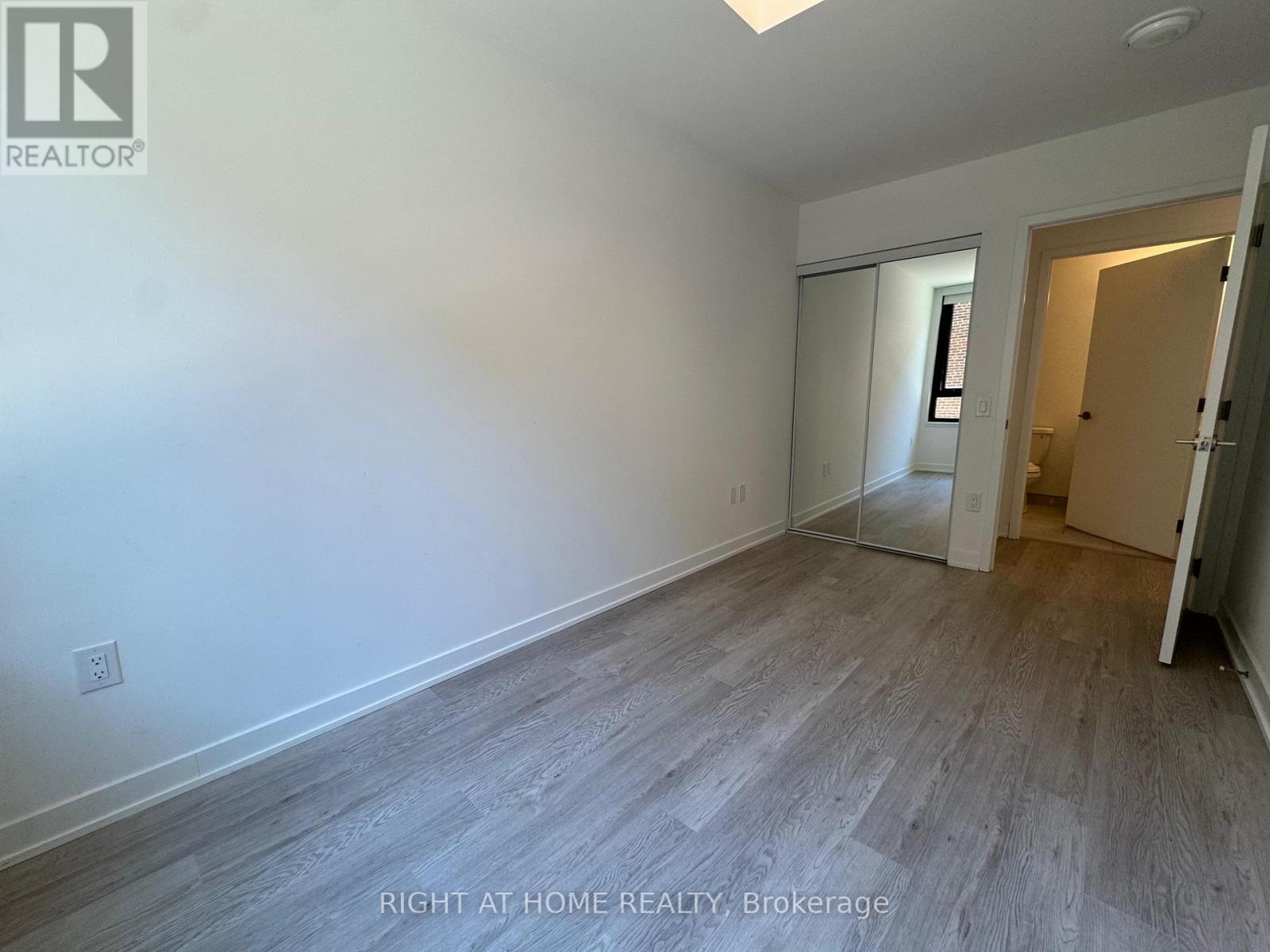 202 - 3 Strathgowan Avenue, Toronto, Ontario  M4N 1B8 - Photo 22 - C13086616