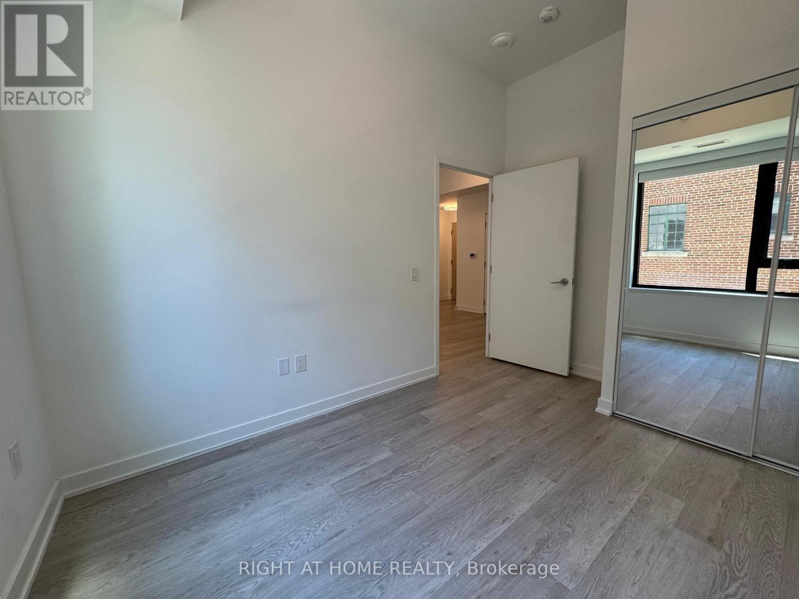 202 - 3 Strathgowan Avenue, Toronto, Ontario  M4N 1B8 - Photo 21 - C13086616