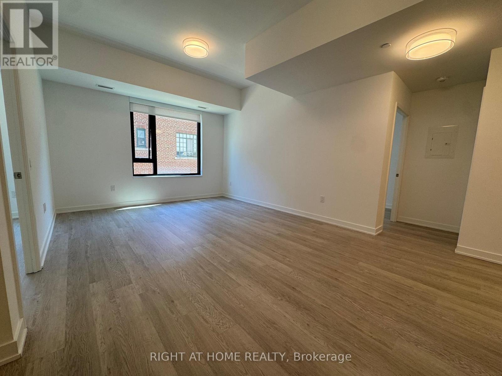 202 - 3 Strathgowan Avenue, Toronto, Ontario  M4N 1B8 - Photo 13 - C13086616