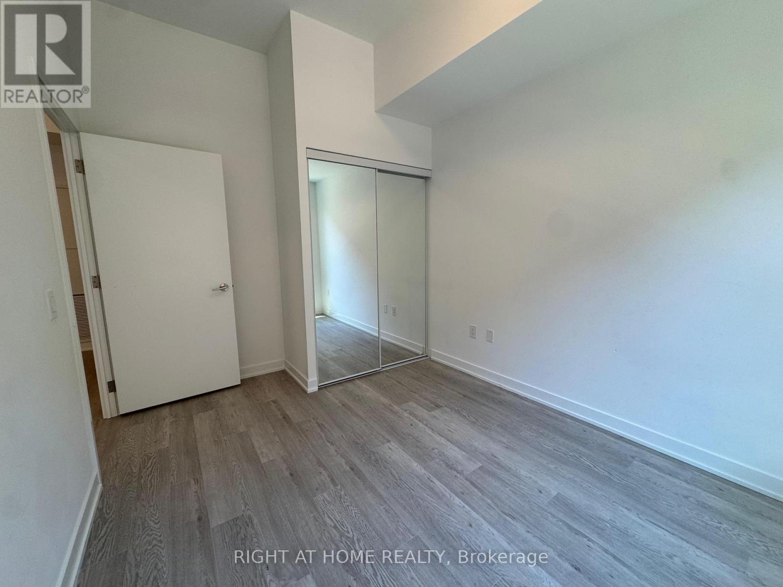 202 - 3 Strathgowan Avenue, Toronto, Ontario  M4N 1B8 - Photo 19 - C13086616