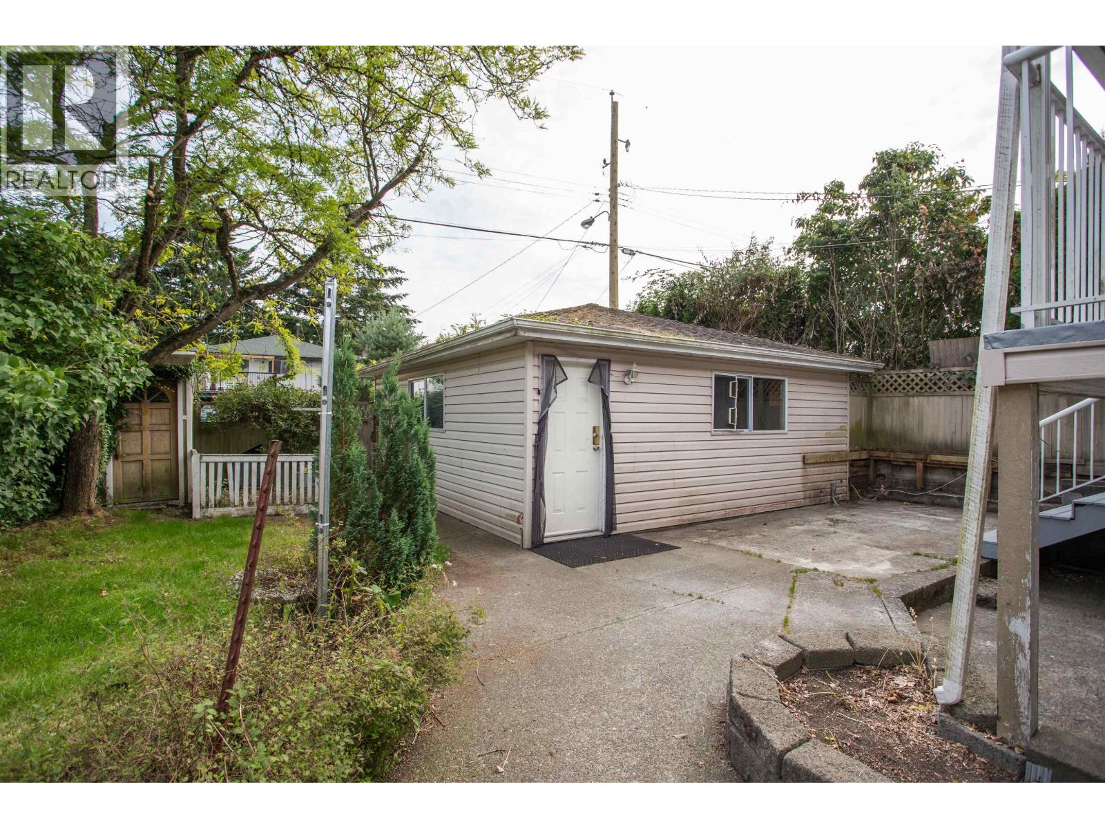 Listing image 24