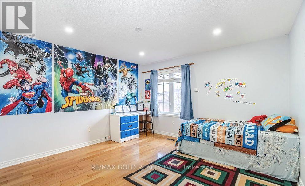 56 Kanashiro Street, Brampton, Ontario  L6P 1H4 - Photo 10 - W13237628