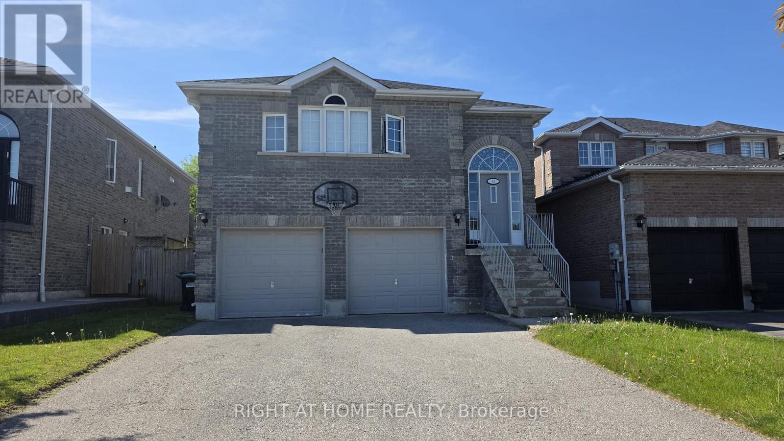 63 JESSICA DRIVE, Barrie, Ontario