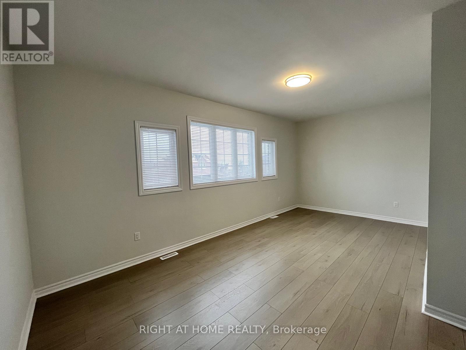 63 Jessica Drive, Barrie, Ontario  L4N 5T3 - Photo 13 - S13237720