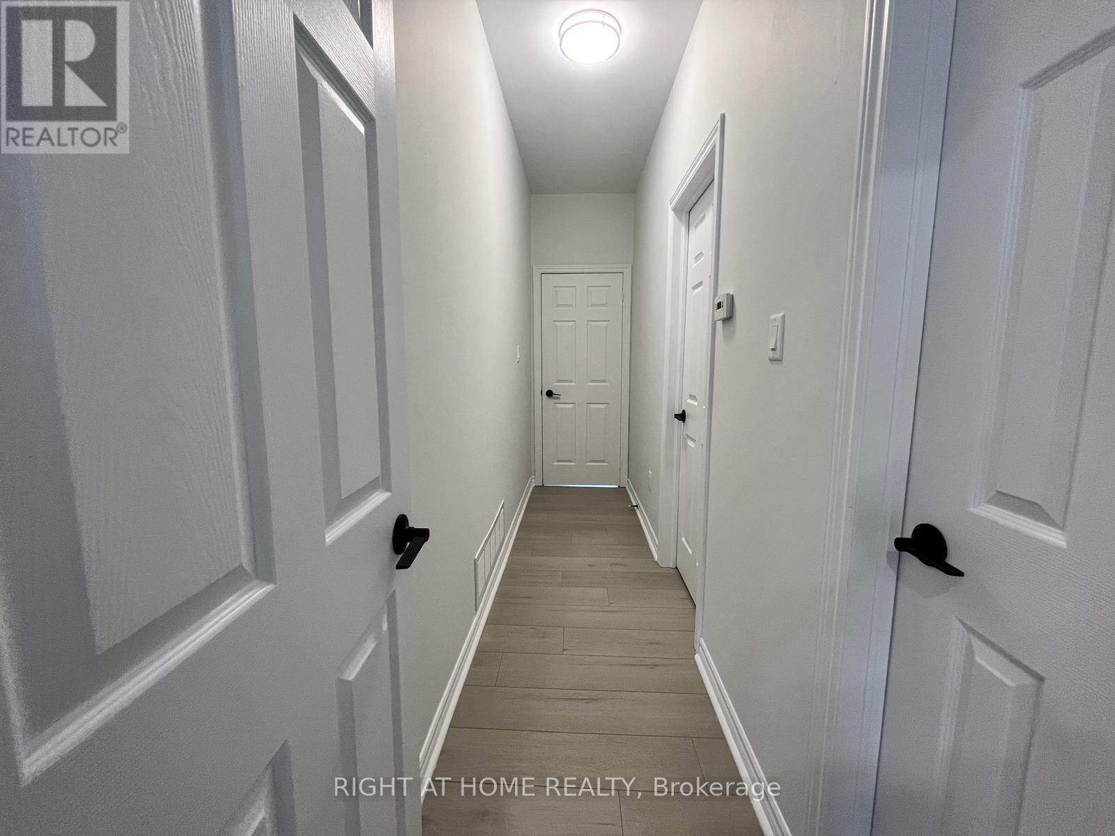 63 Jessica Drive, Barrie, Ontario  L4N 5T3 - Photo 17 - S13237720