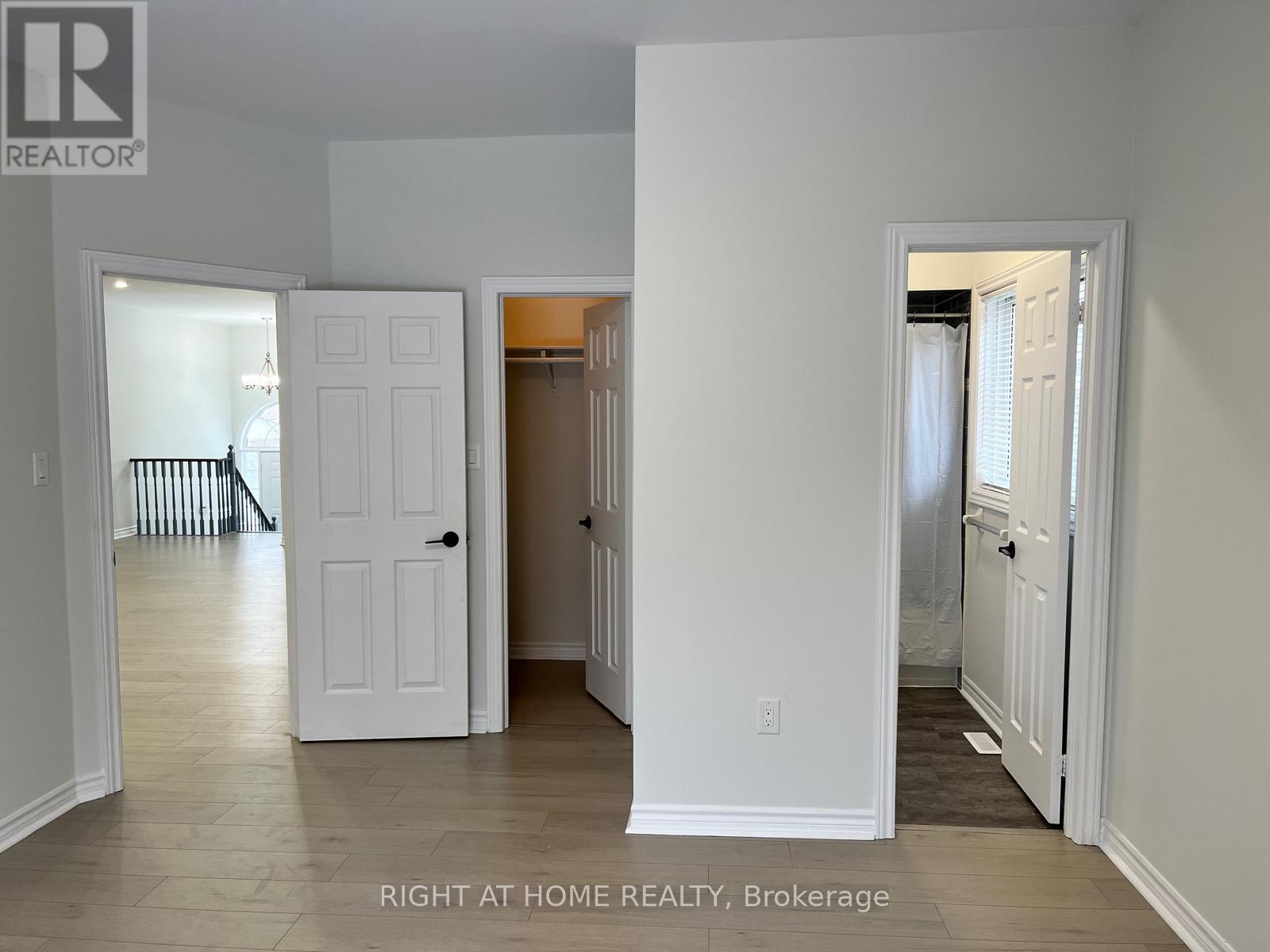 63 Jessica Drive, Barrie, Ontario  L4N 5T3 - Photo 7 - S13237720