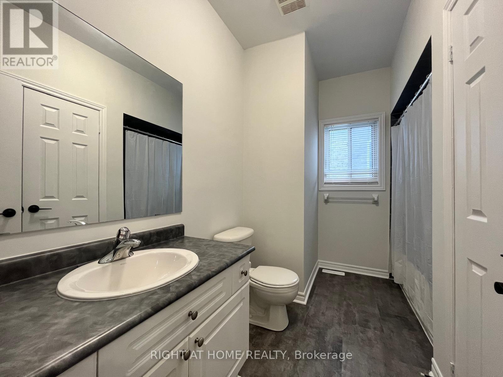 63 Jessica Drive, Barrie, Ontario  L4N 5T3 - Photo 9 - S13237720