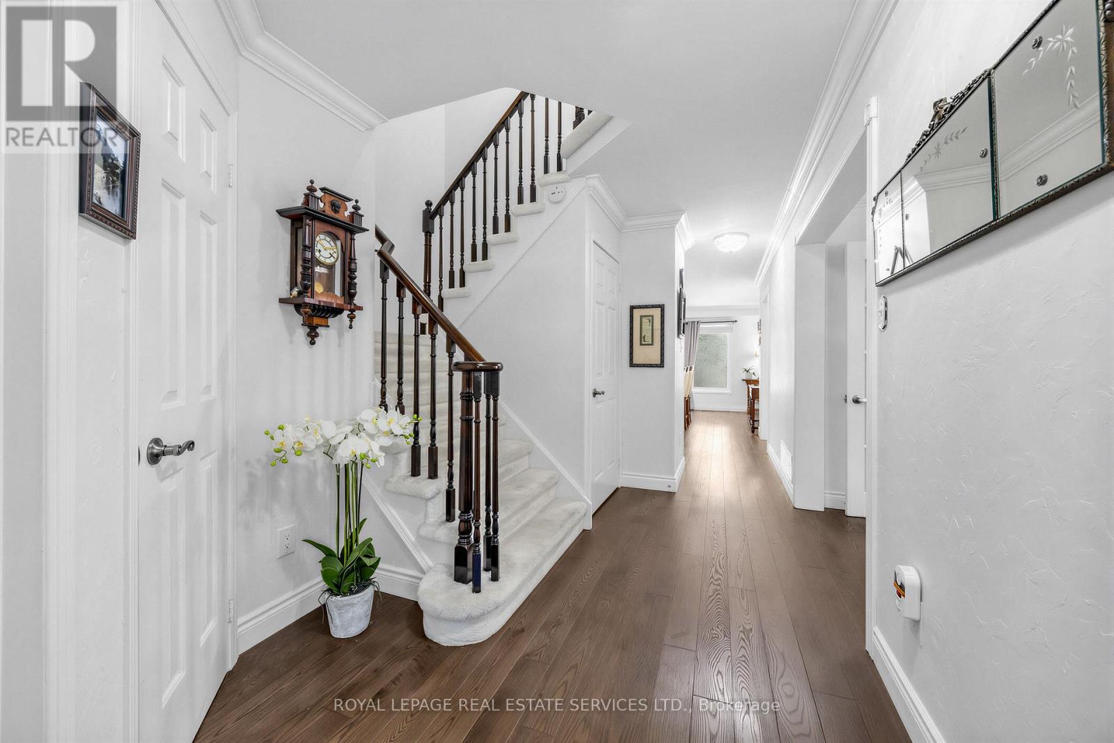4024 Rushton Crescent, Mississauga, Ontario  L5L 4H7 - Photo 5 - W13237716