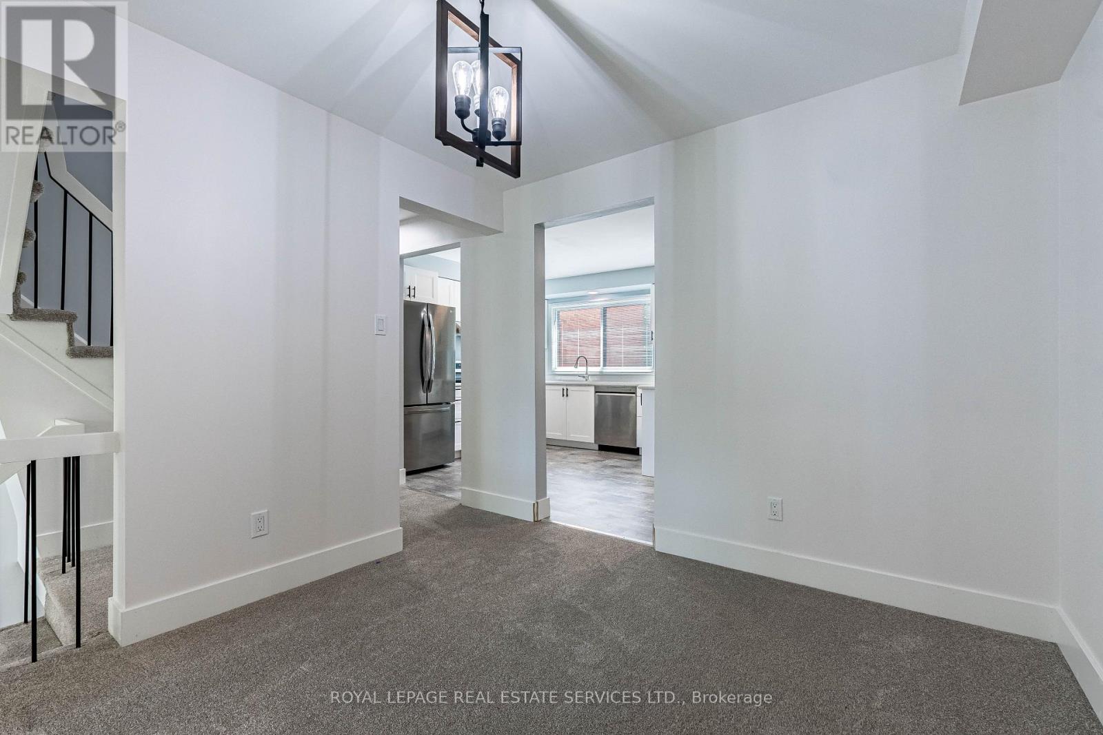 35 - 1855 Maple Ridge Drive, Mississauga, Ontario  L4W 2N7 - Photo 18 - W13237728