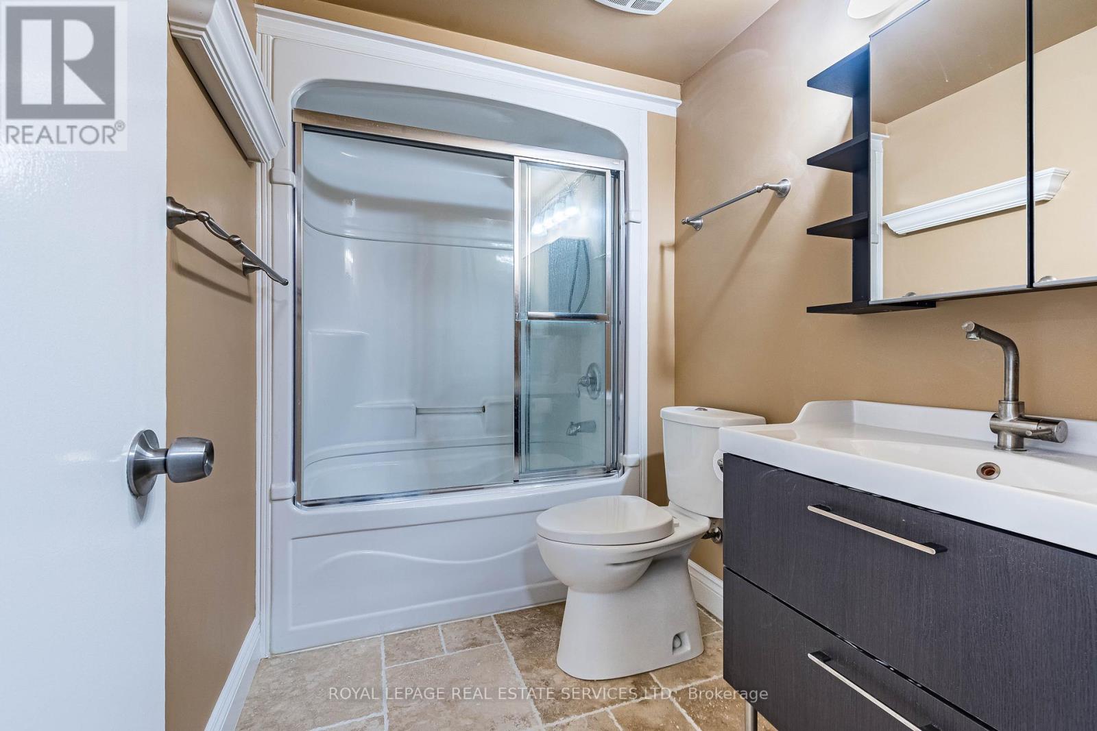 35 - 1855 Maple Ridge Drive, Mississauga, Ontario  L4W 2N7 - Photo 41 - W13237728