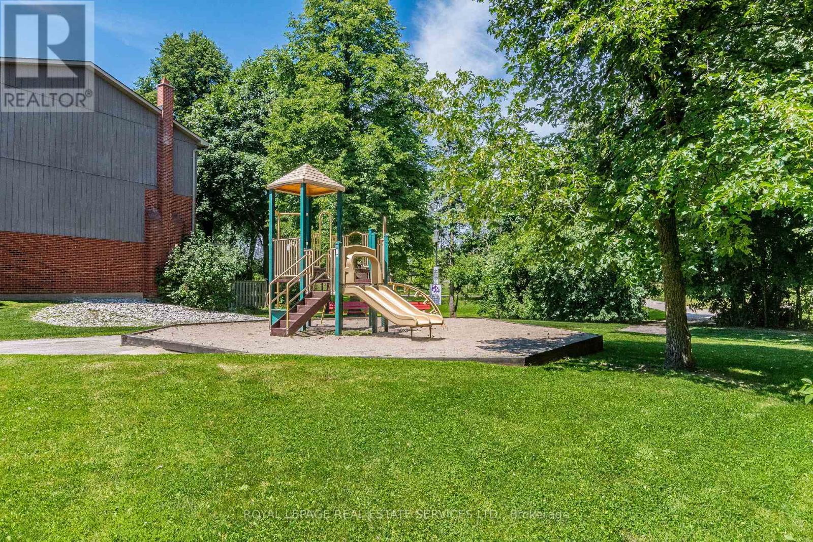 35 - 1855 Maple Ridge Drive, Mississauga, Ontario  L4W 2N7 - Photo 49 - W13237728