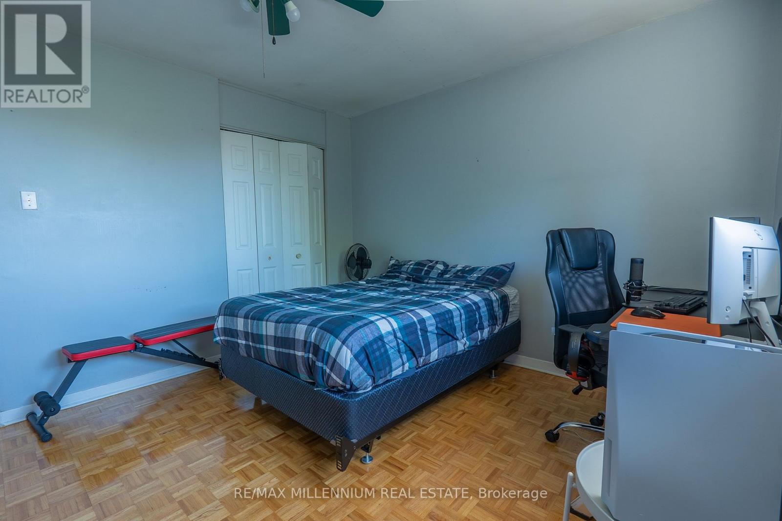 29 Major Oaks Drive, Brampton, Ontario  L6V 3K1 - Photo 4 - W13237732