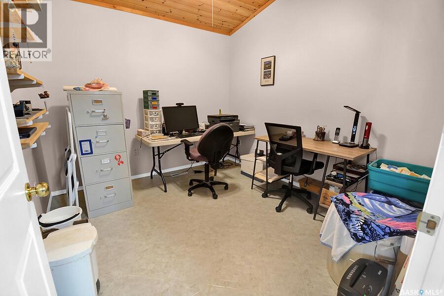 3013 Bonne Madone Beach, Wakaw Lake, Saskatchewan  S0K 4P0 - Photo 19 - SK033104