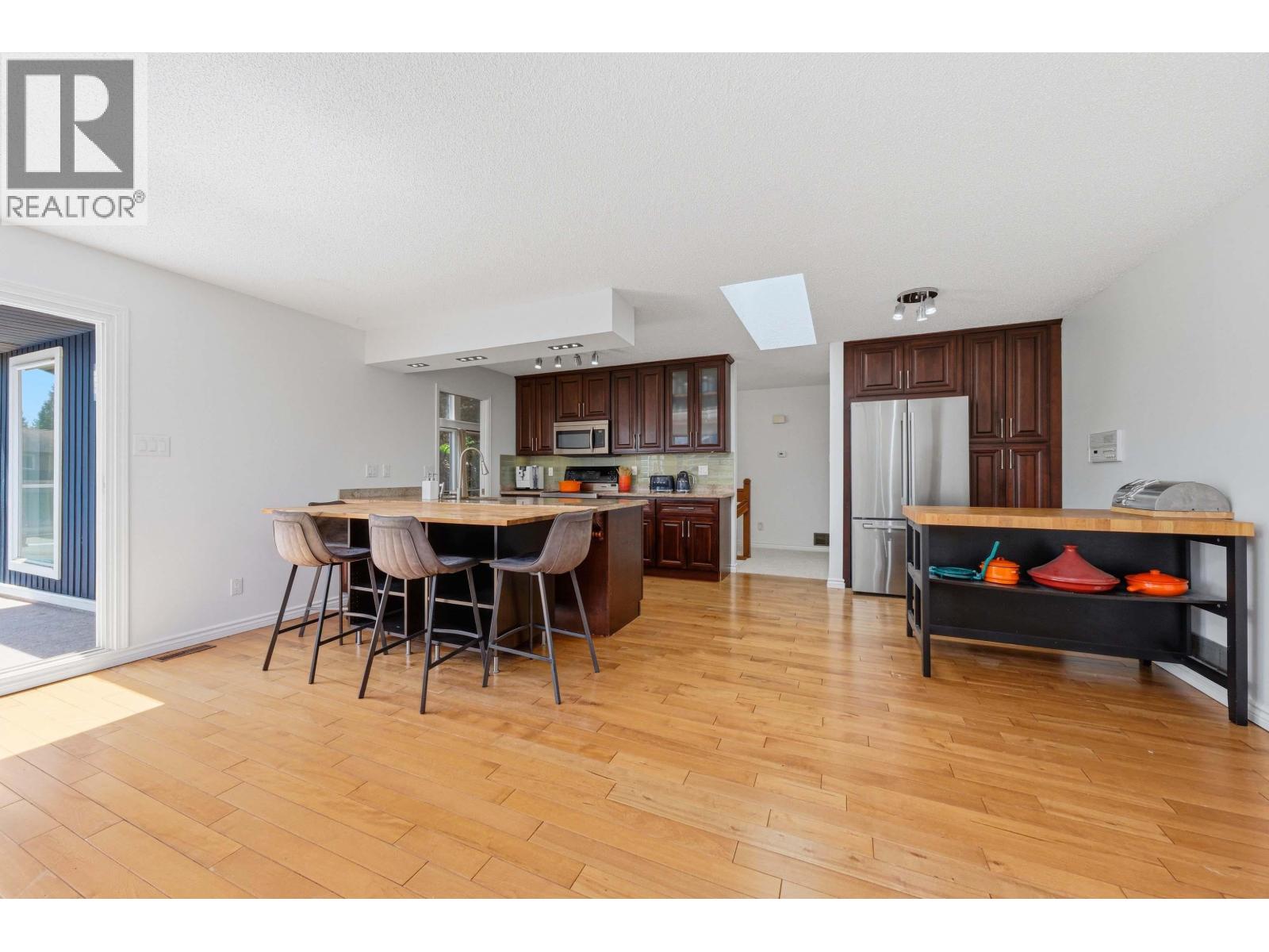 4150 Best Court, North Vancouver, British Columbia  V7G 2E3 - Photo 10 - R3132065