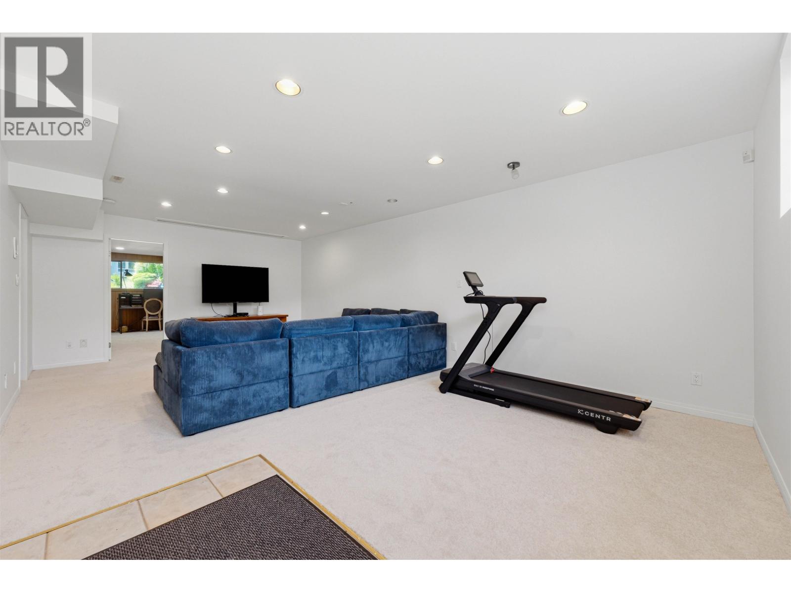 4150 Best Court, North Vancouver, British Columbia  V7G 2E3 - Photo 27 - R3132065