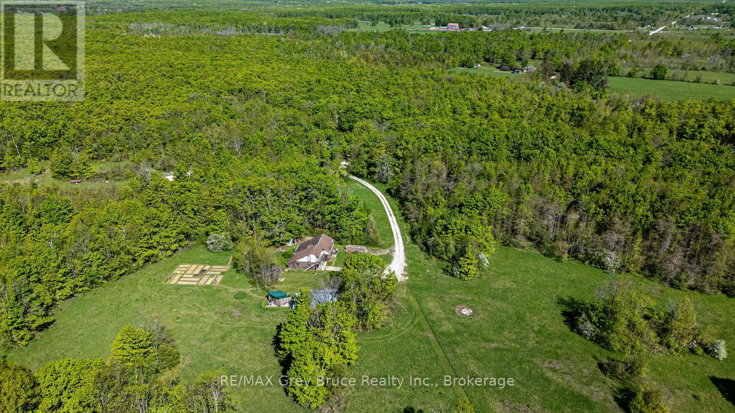 127 Crawford Drive, South Bruce Peninsula, Ontario  N0H 2T0 - Photo 40 - X13223418