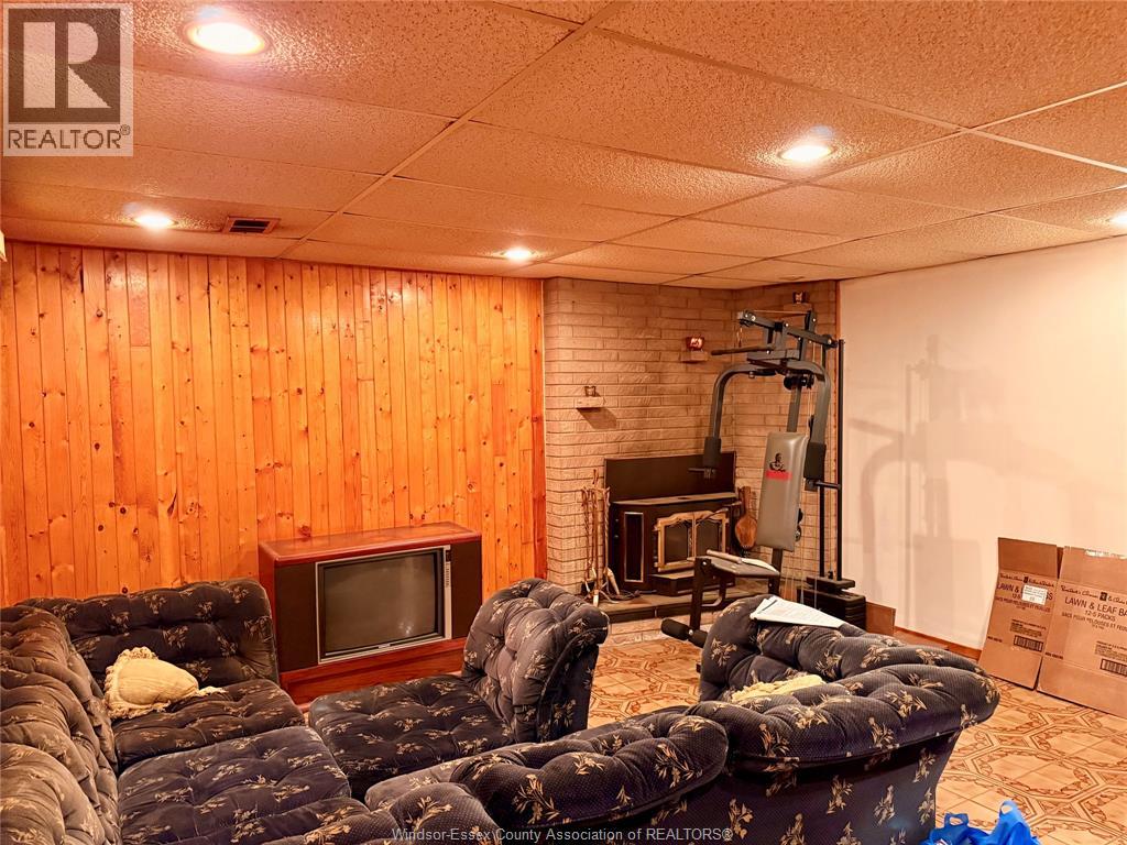 1315 Olive Road, Windsor, Ontario  N8Y 4M3 - Photo 4 - 26013058