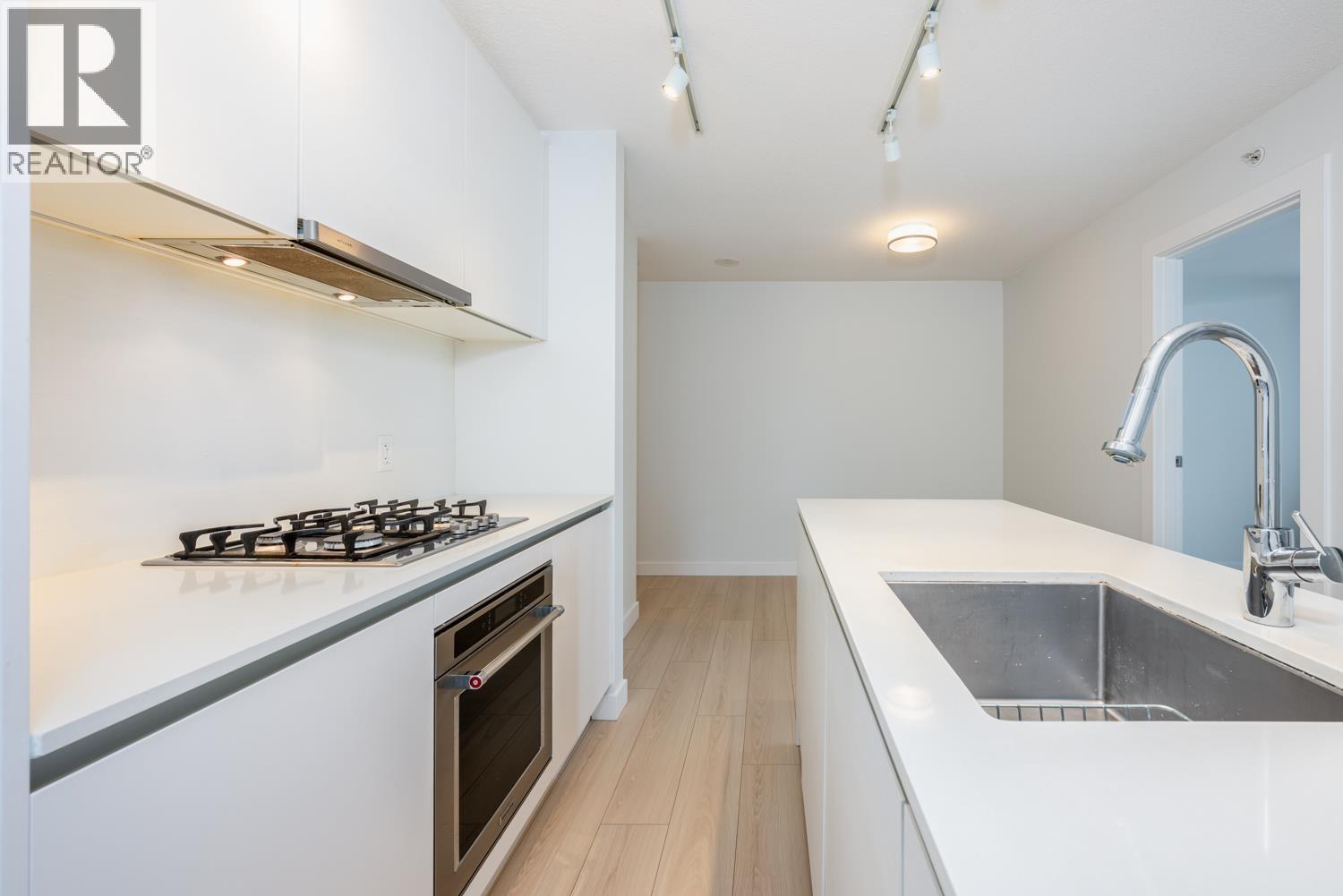 1005 988 Quayside Drive, New Westminster, British Columbia  V3M 0L5 - Photo 6 - R3132054