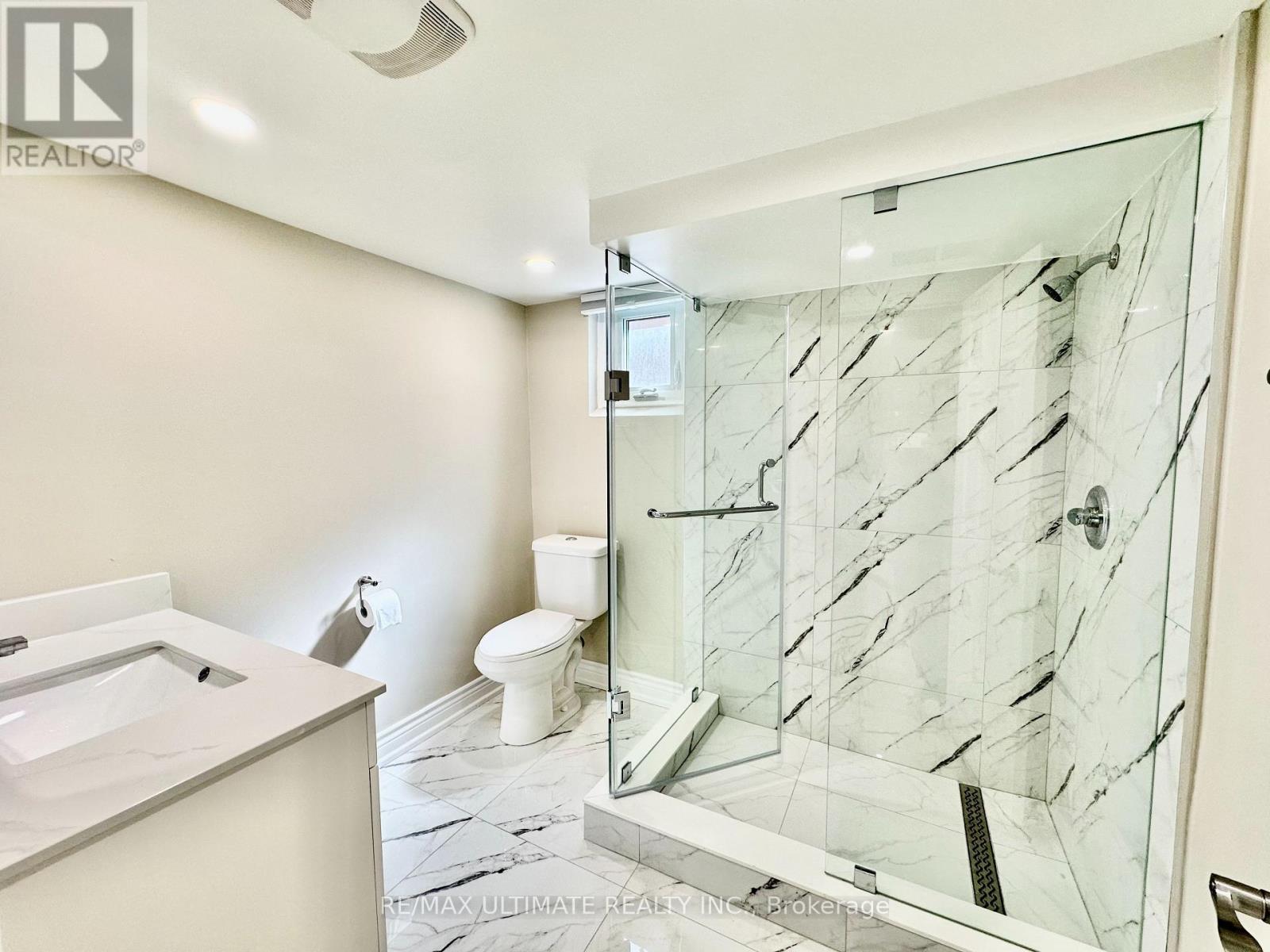 Bsmt - 225 Ferris Road, Toronto, Ontario  M4B 1H2 - Photo 3 - E13237460